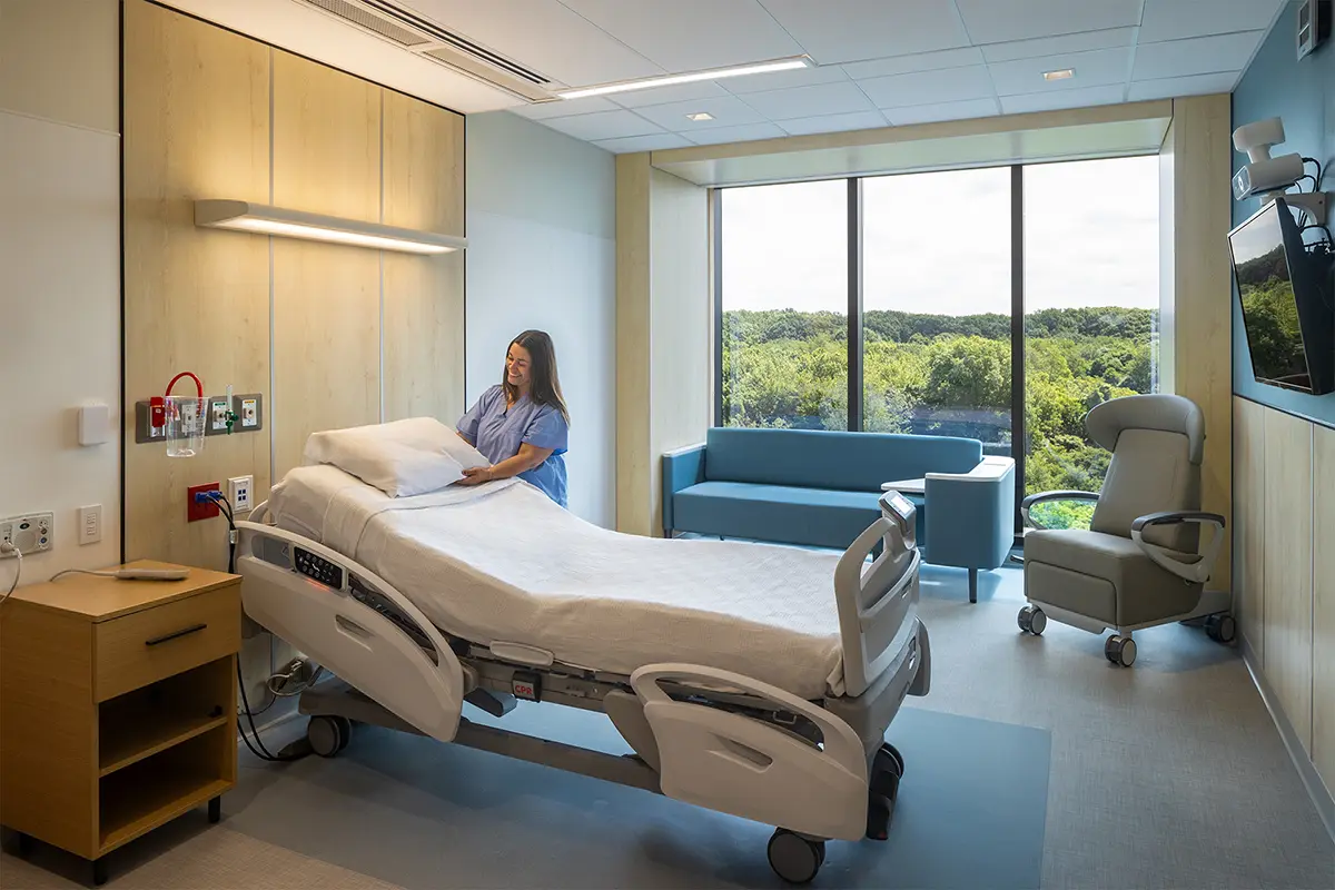 ARMC-Patient-Care-Tower-LoRes-