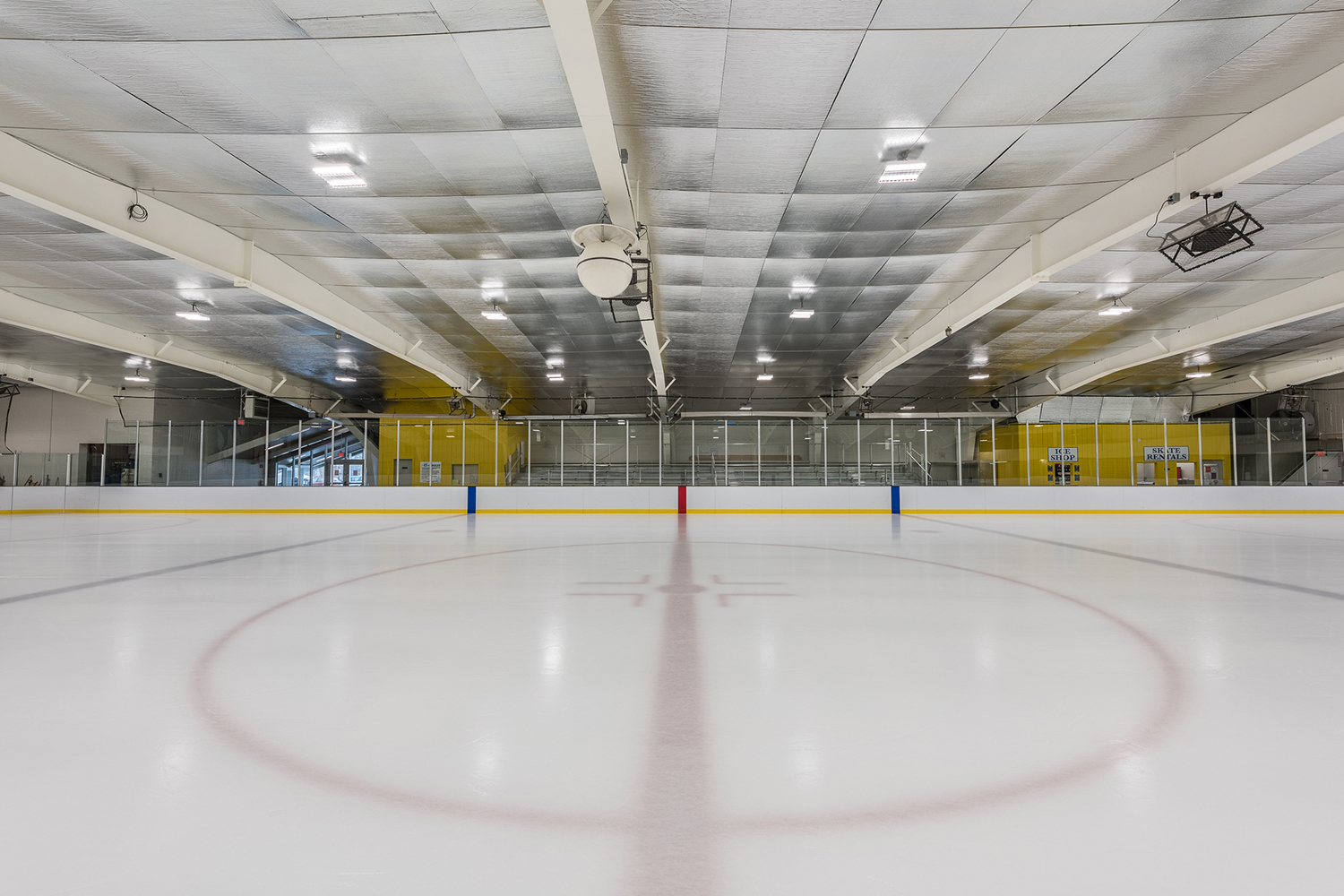 Flo Fabrizio Ice Center