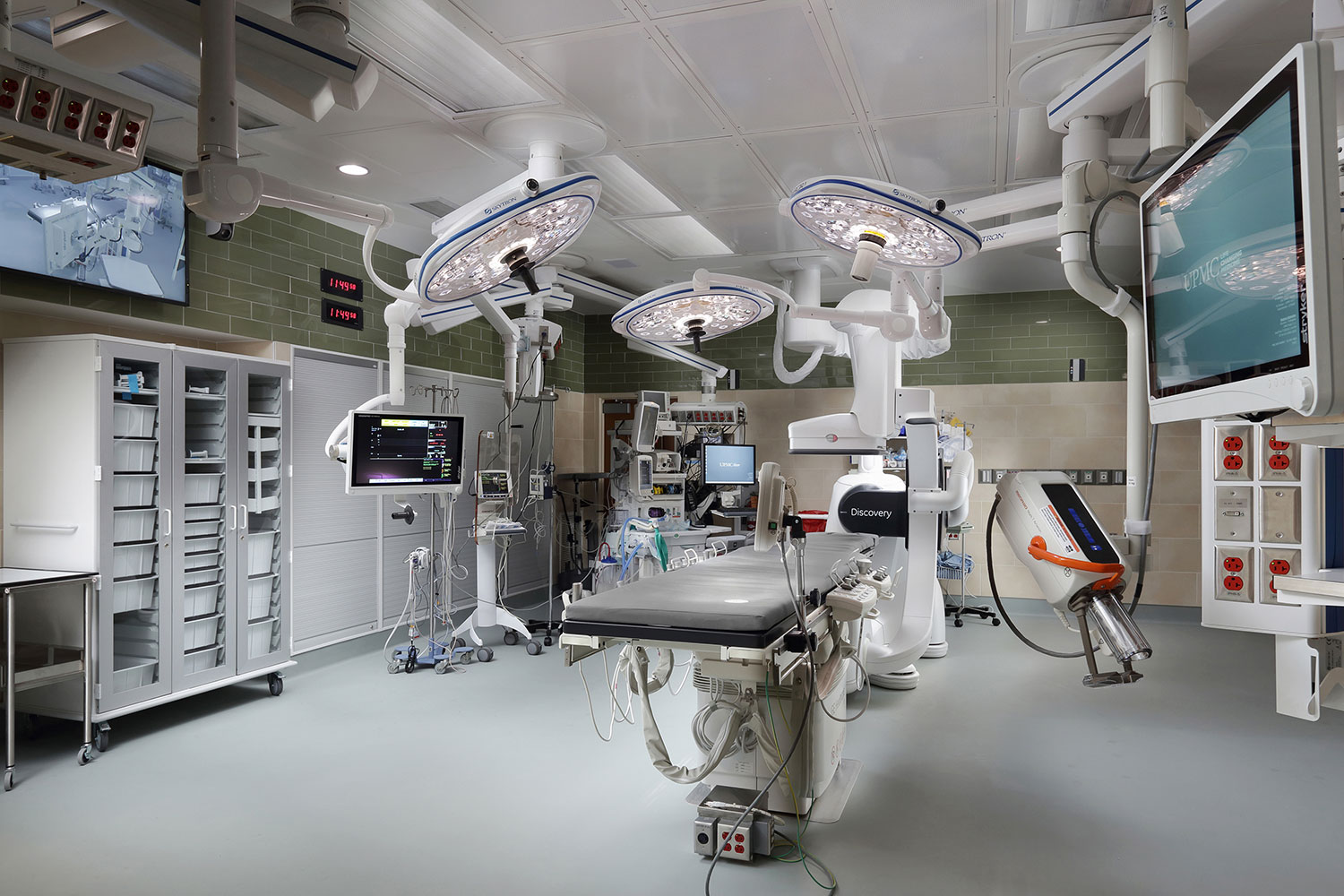 Presbyterian Hospital, Hybrid OR