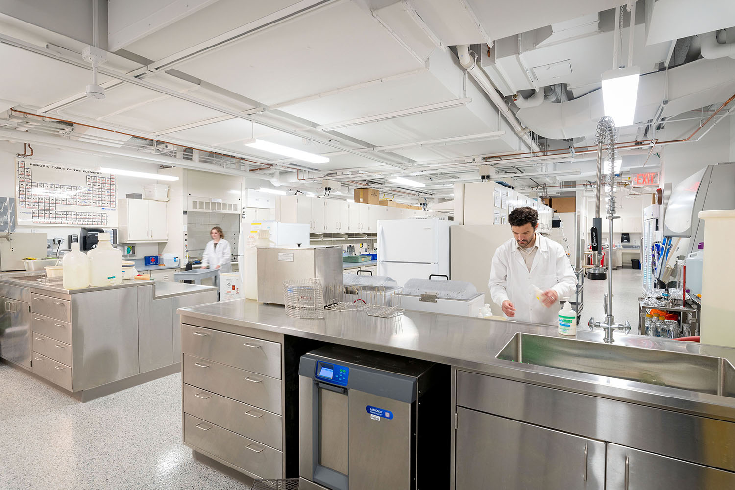 Metropolitan Campus Laboratory Renovation